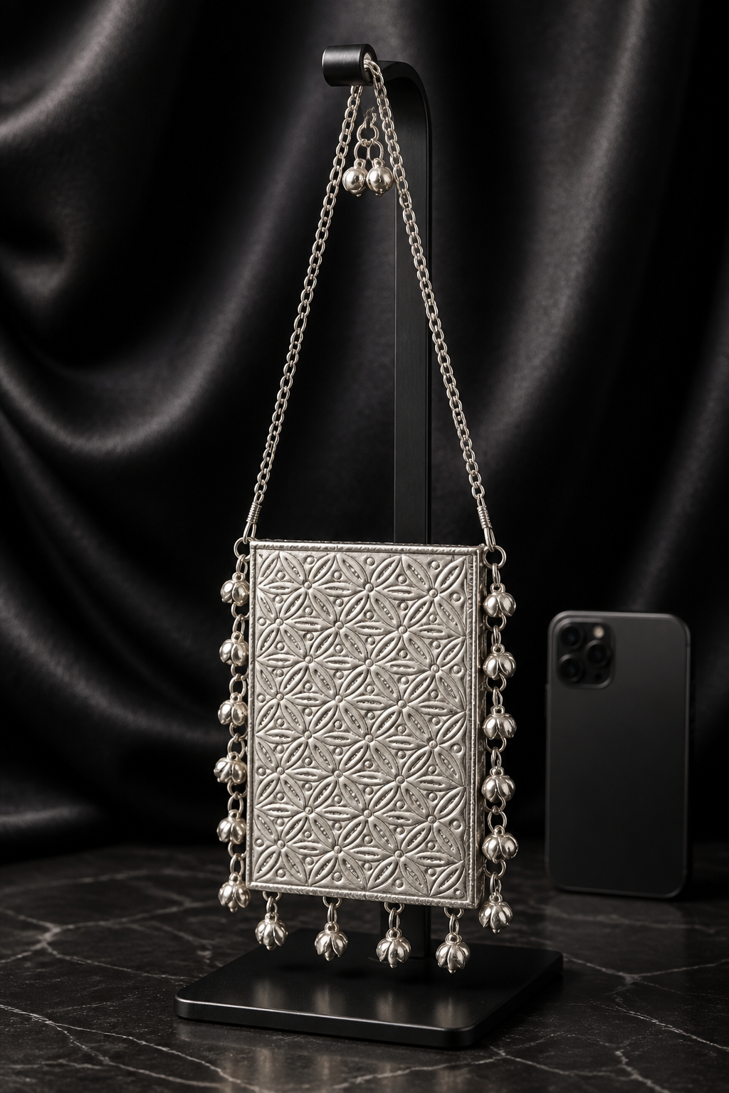 Kundan mobile batua- silver