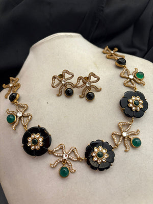 Black Onyx Flower Motif Necklace Set