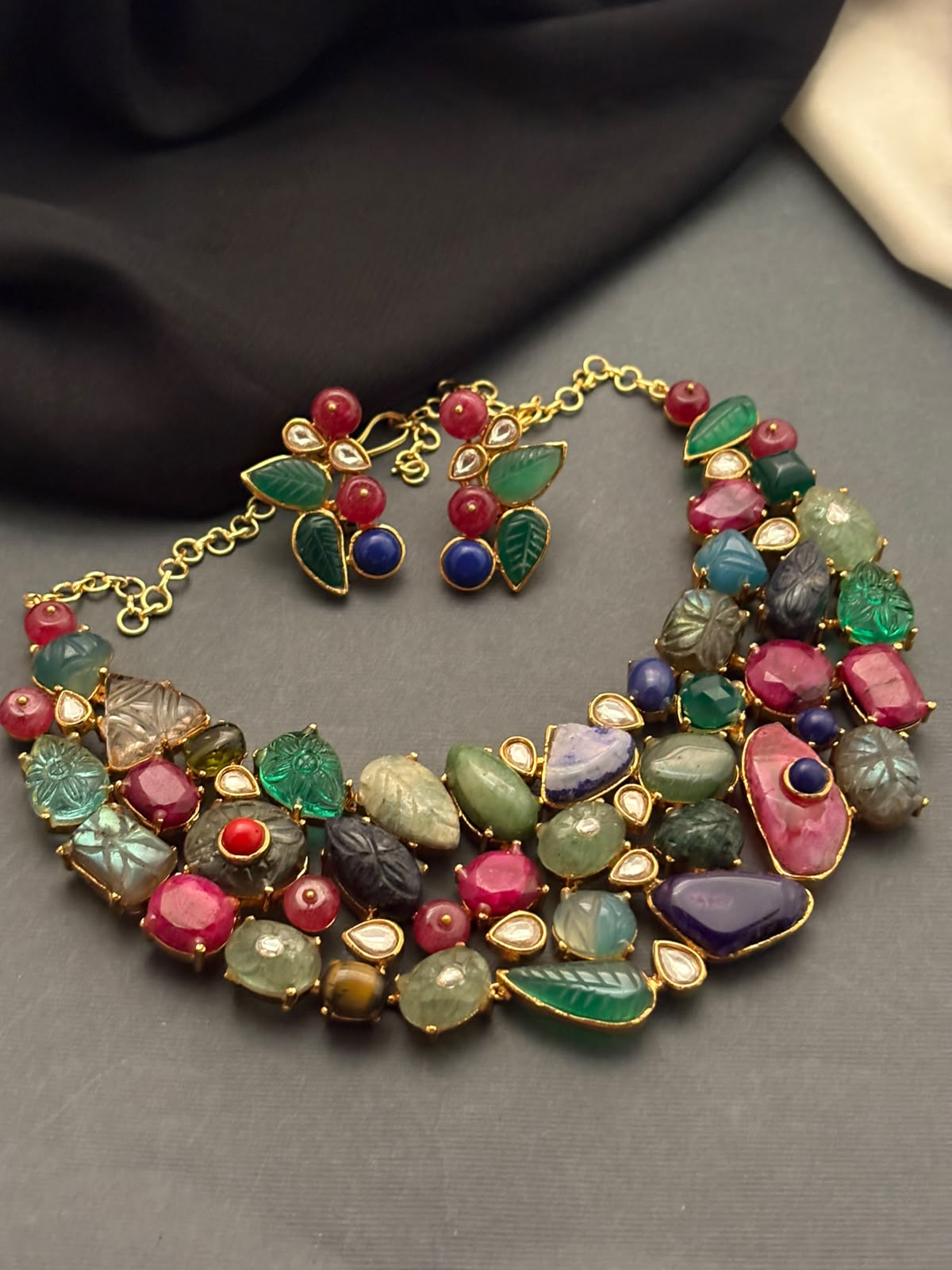 Carved Semi-Precious Stone Necklace Set