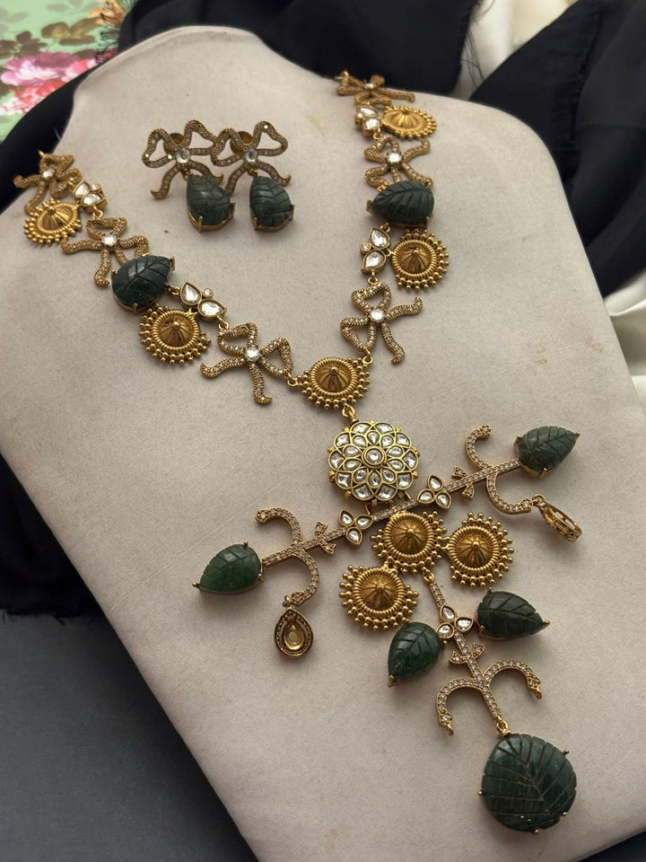 Carved Vesuvianite Stone Necklace Set
