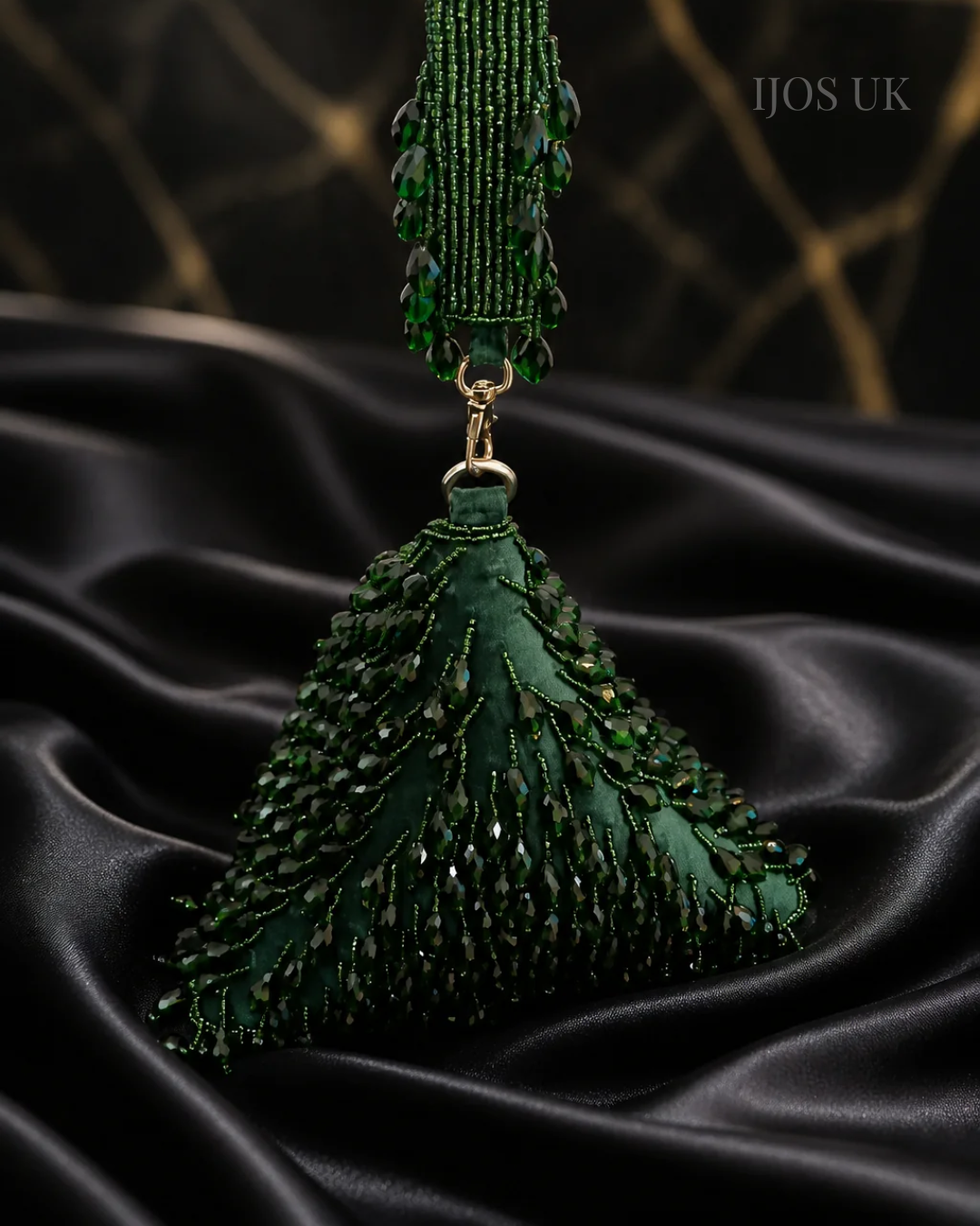 Emerald Pyramid Wristlet Bag