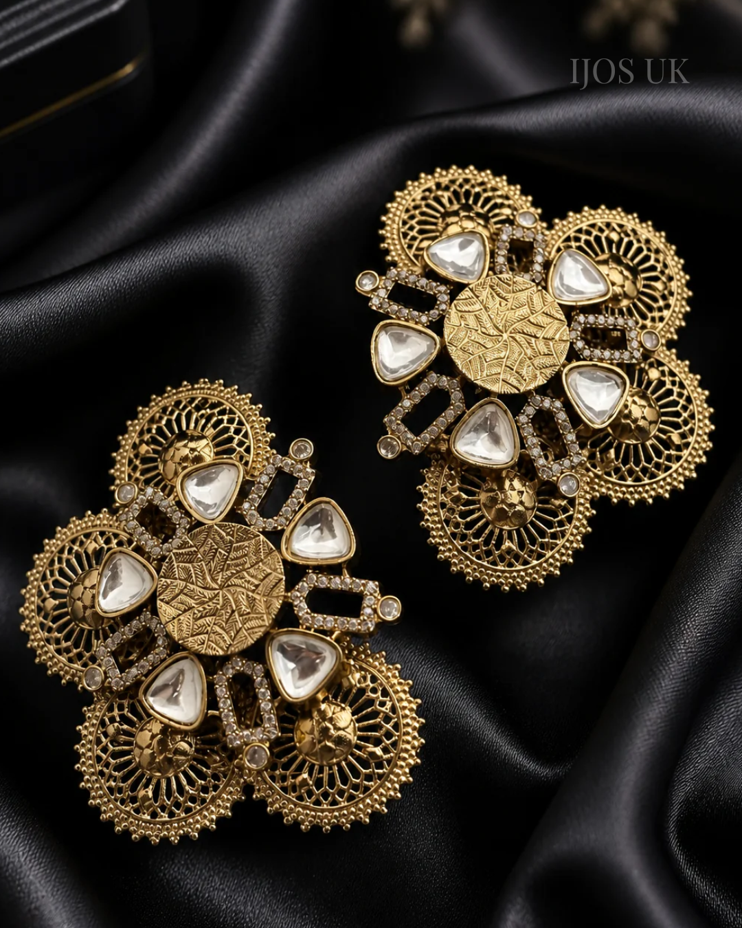 Floral Kundan Cuff Earring