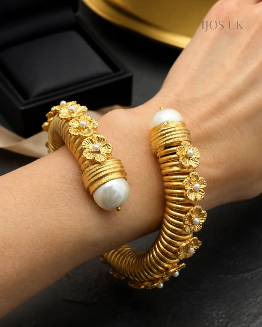 Golden Bloom Bracelet