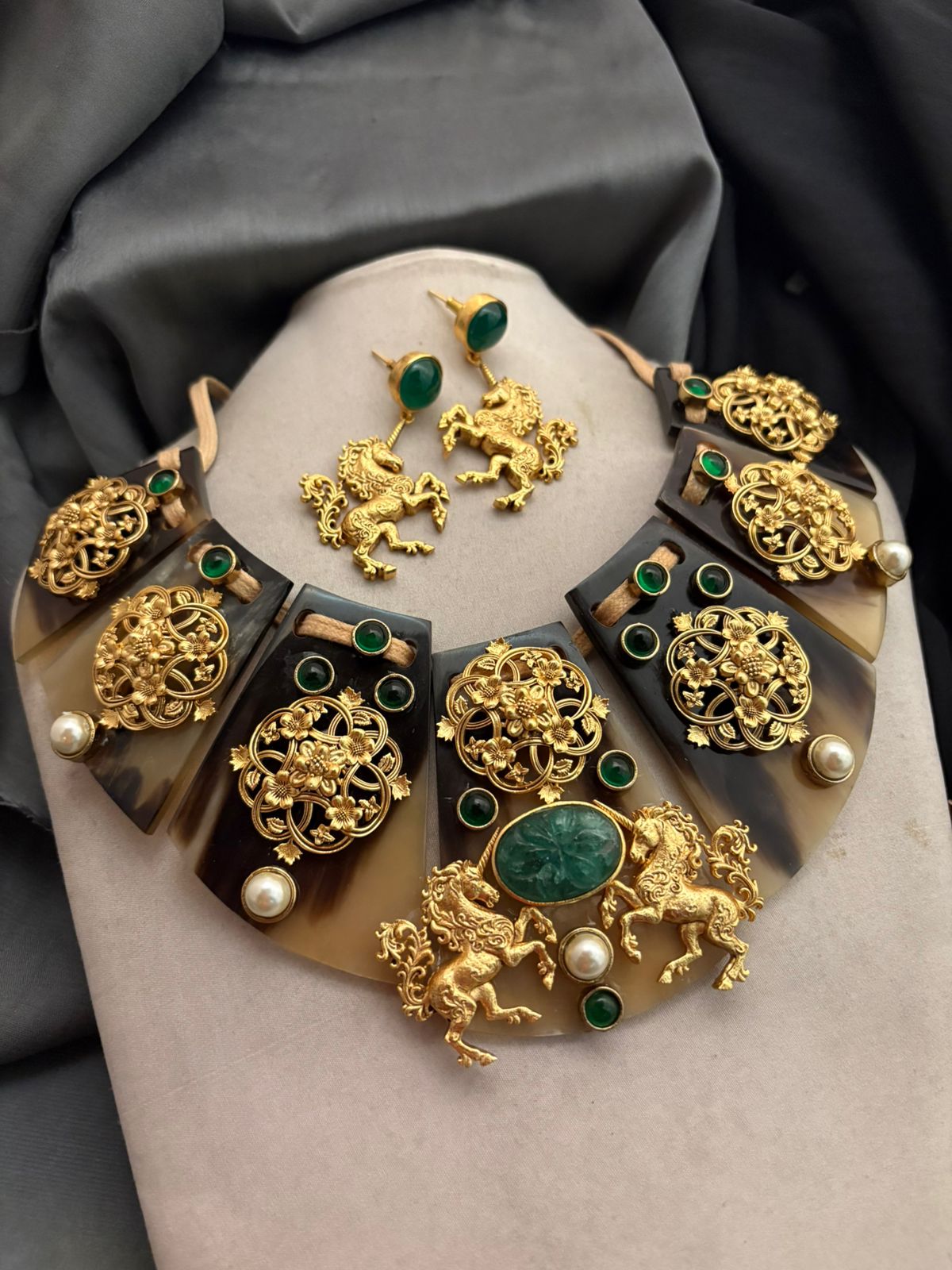 Gold motif Green Stone Resin Necklace Set