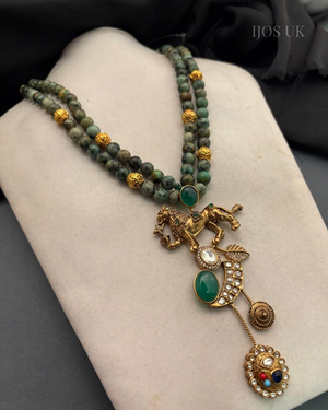 Lion Motif Unique Necklace